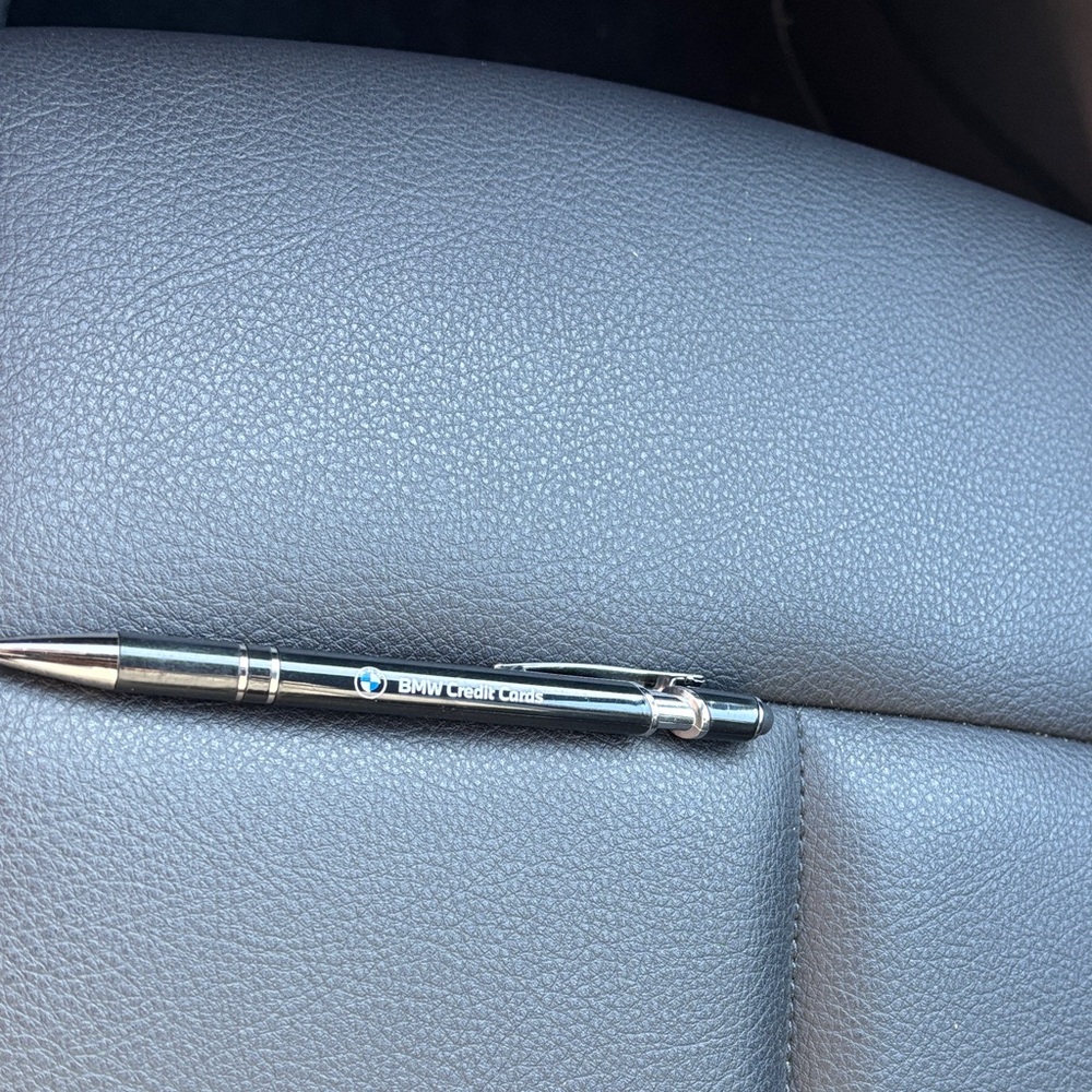 New !!BMW Silver and Black Pen